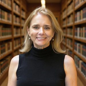 Veronica Donahue Headshot