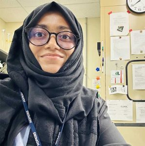 Monalia Chowdhury in the lab.